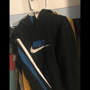 Nike 2 stripes hoodie with Nike symbol!